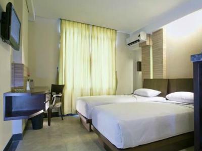 Losari Roxy Hotel