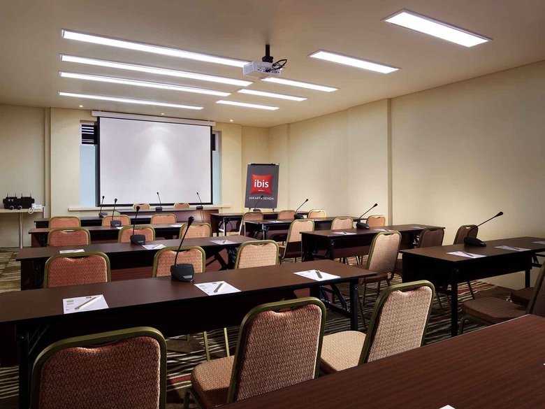 Hotel Ibis Jakarta Senen