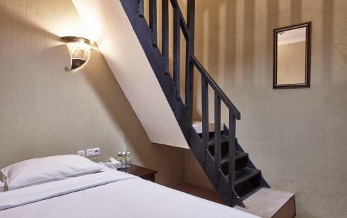 Twins Hotel