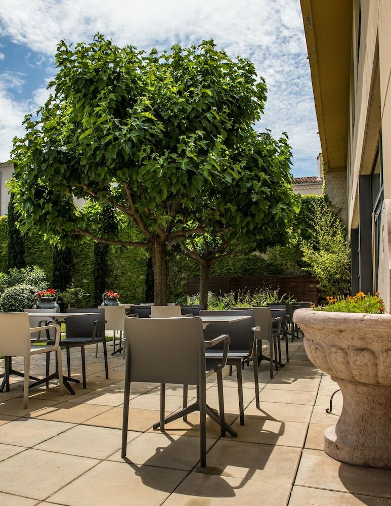 Avignon Grand Hotel
