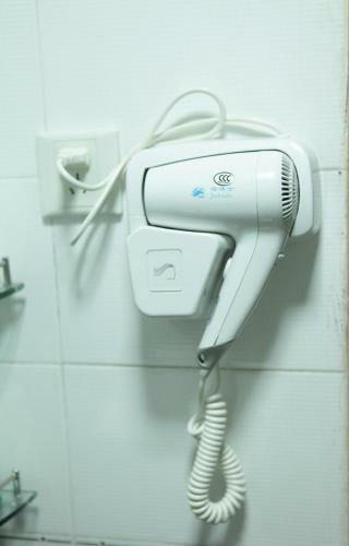 Bao Li Feng Hotel