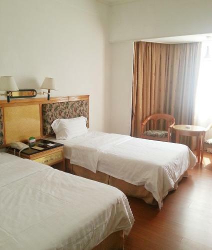 Guangzhou Zhuhai Special Economic Zone Hotel