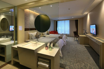 Paco Business Hotel Shahe