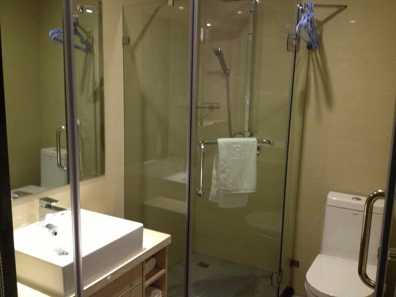 Super 8 Hotel Guangdong University Of Foreign Studies