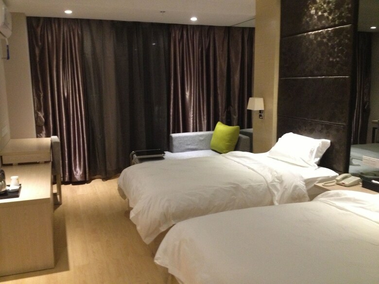 Super 8 Hotel Guangdong University Of Foreign Studies