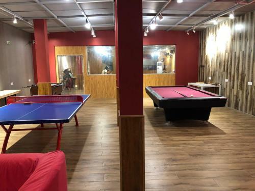 Catalpa Garden Youth Hostel