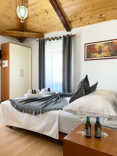 Hostal Rooms Valentino