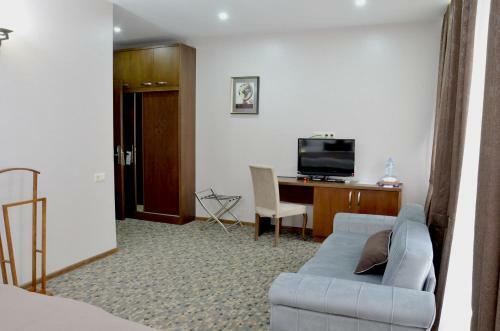 Hotel Metekhi Side