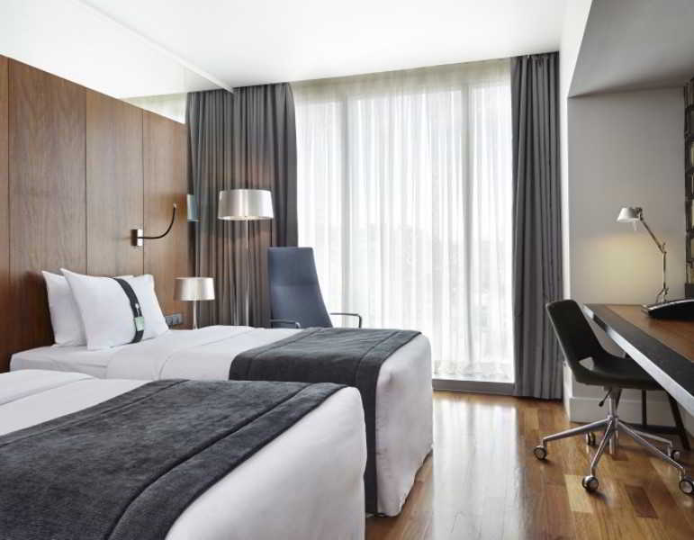 Hotel Holiday Inn Tbilisi