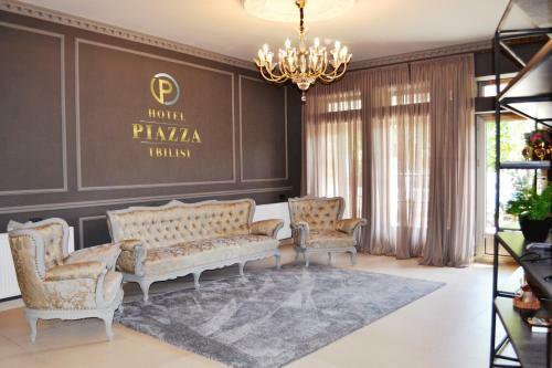 Hotel David L Palace