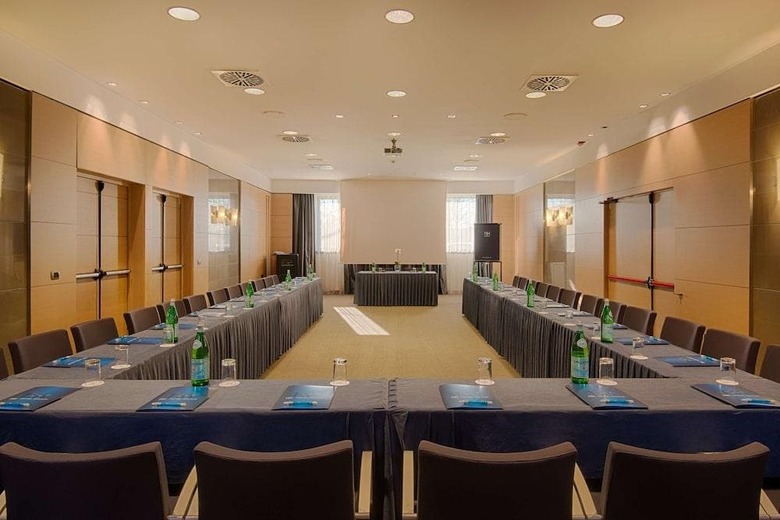 Hotel NH Bologna Villanova