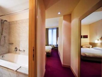 Hotel UNA Tocq
