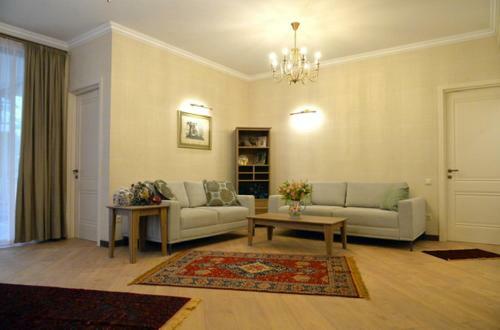 Rustaveli Besiki Apartments