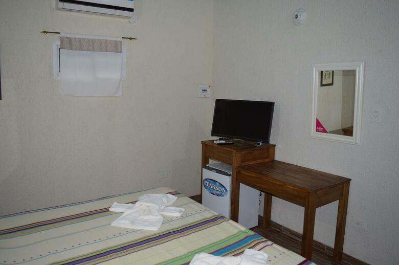 Palo Rosa Hotel Y Caba�as