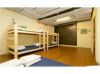 Chalucet Castle Hostel