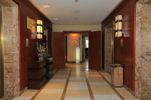 Aparthotel Westlake 7 Service Apartment