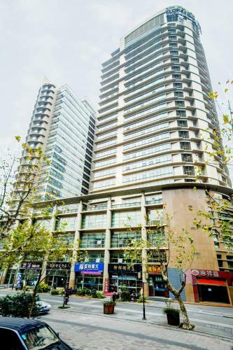 Aparthotel Westlake 7 Service Apartment