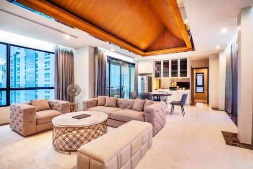 Hotel The Grand Sala Thai