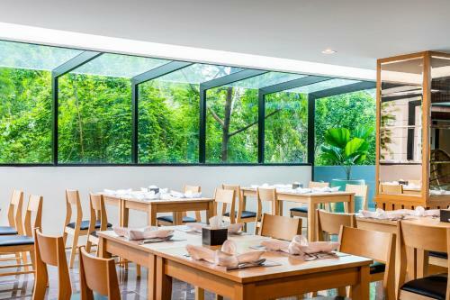 Hotel The Grand Sala Thai