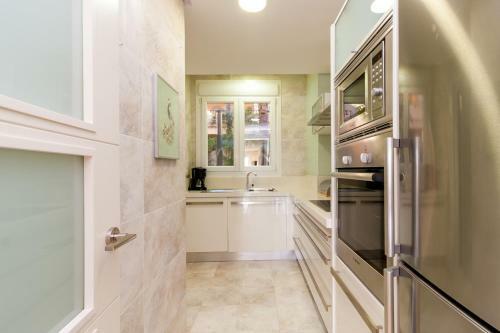 Vista Real Apartment By Ghr Rentals