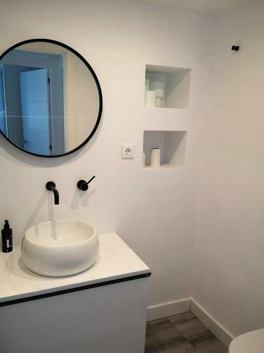 Suitur Harbor Apartment Con Terraza Y Piscina