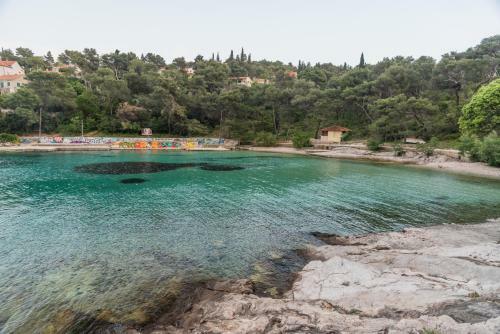 Cozy Apartment Roso With A Pool And A Sea View