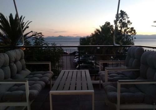 Luxury Seaview Apartment Con Vista