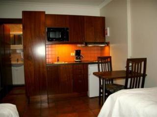 Luna Hotel Apartments
