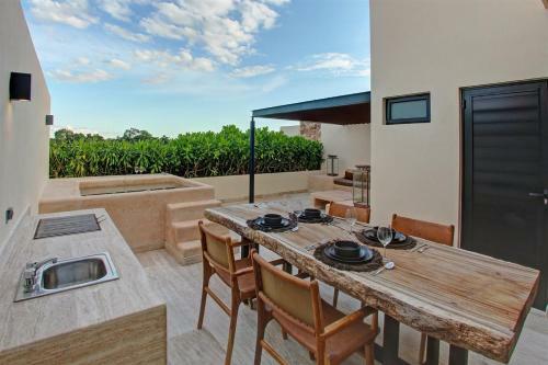Penthouse 203 At Paramar Jade By Salt-kisses