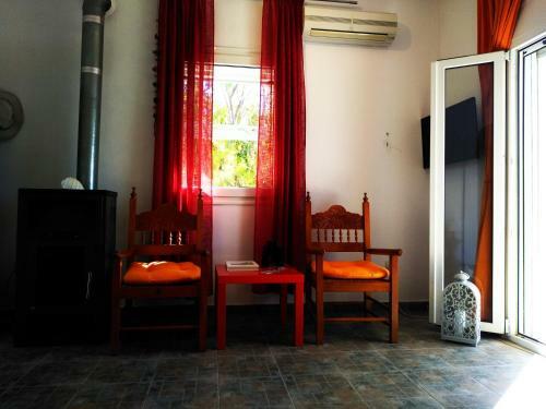 Alekos Beach Houses-caretta