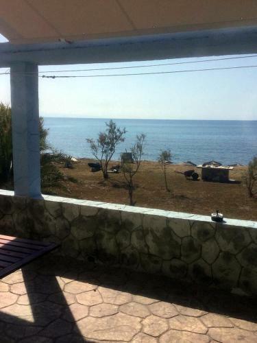 Alekos Beach Houses-caretta