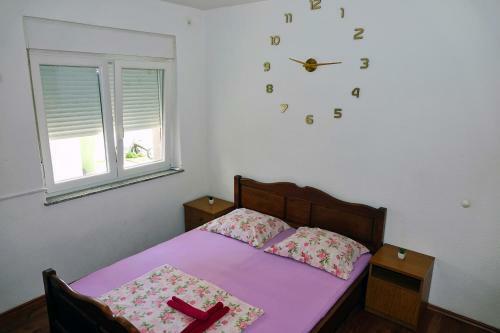 Hostal Lux Dalmatia I & R