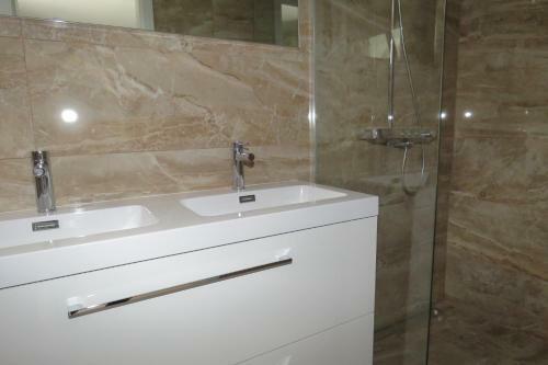 Hostal Lux Dalmatia I & R