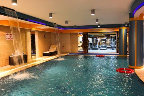 Days Inn Hotel And Suites Amman