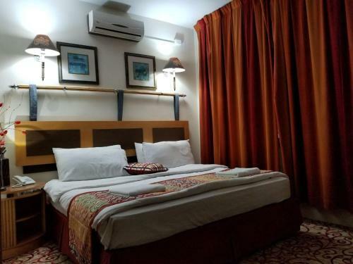 Renad Hotel