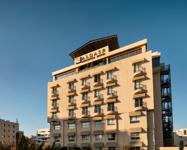 Alqasr Metropole Hotel