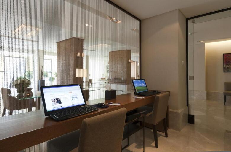 Alqasr Metropole Hotel
