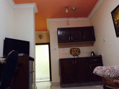 Al Reem Hotel Apartments