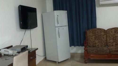 Al Reem Hotel Apartments