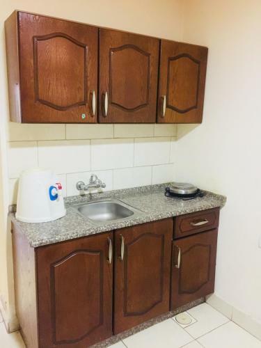 Al Reem Hotel Apartments