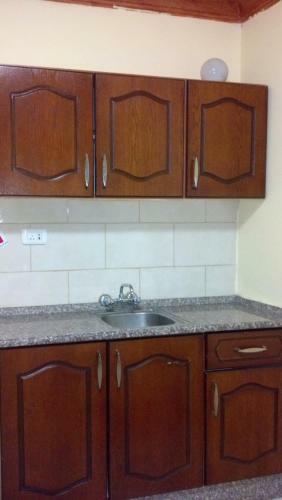 Al Reem Hotel Apartments
