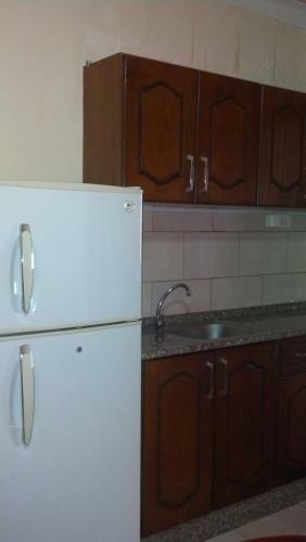 Al Reem Hotel Apartments