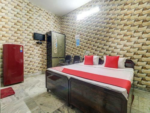 Hotel Oyo 82419 Blue Stone 1