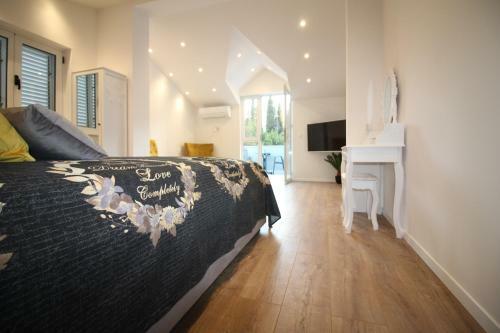 Apartamento Makarska Centre1free Parking