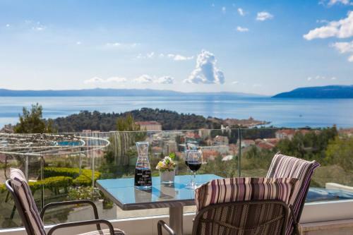 Amazing Panorama Rooms & Apartments