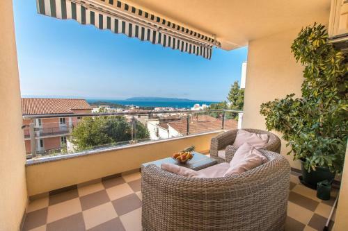 Sea View Apartments With Free Parking