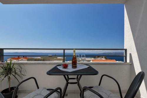 Holiday Home L & B Makarska