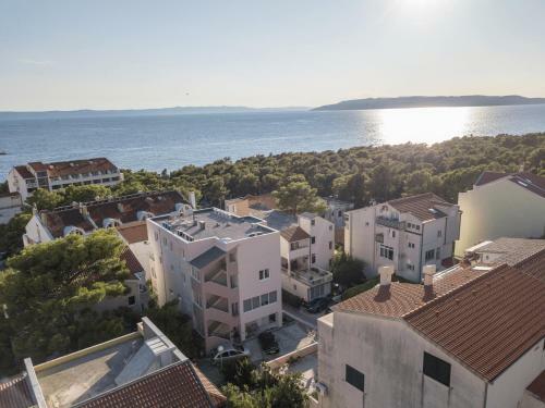 New * Modern Stylish Sea & Mountain View Apartment