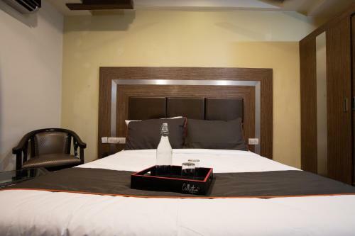 Hotel Collection O 81605 City Apartments