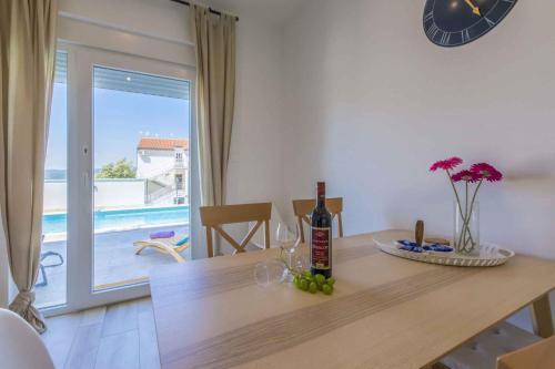 Apartment In Crikvenica 39434